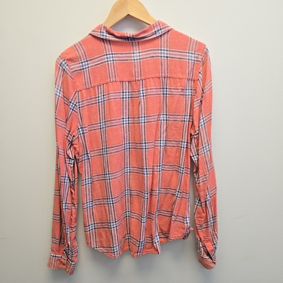 Maurices Large Pink Plaid Acid Wash Button Shirt - Picture 5 of 6